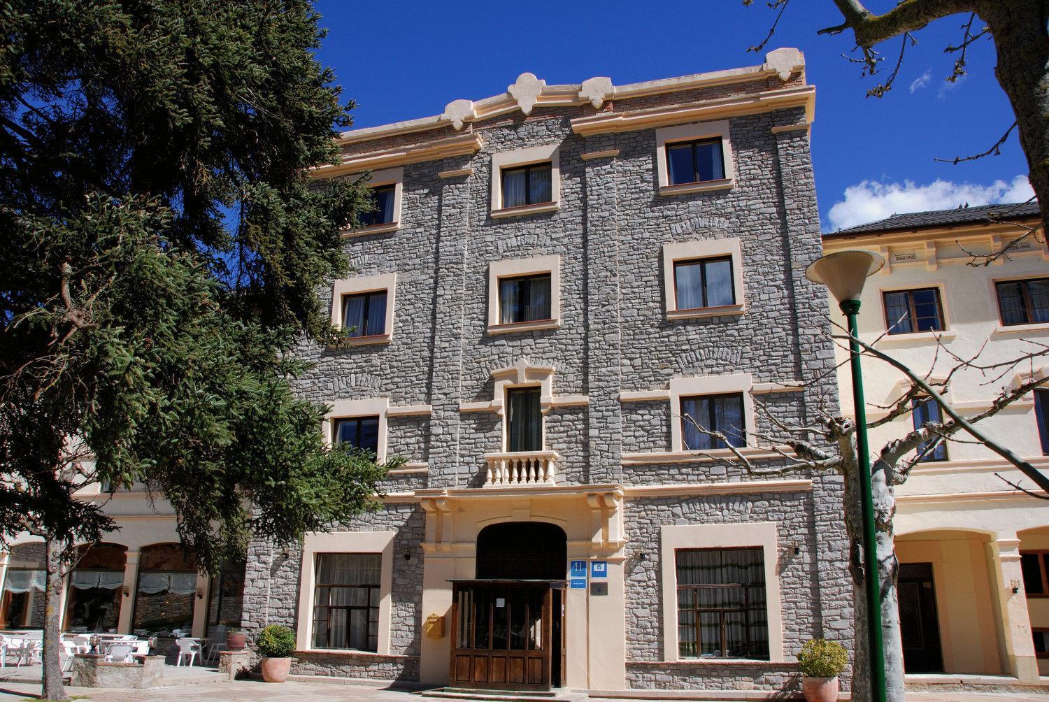 Hotel Balneari De Vallfogona De Riucorb 외부 사진